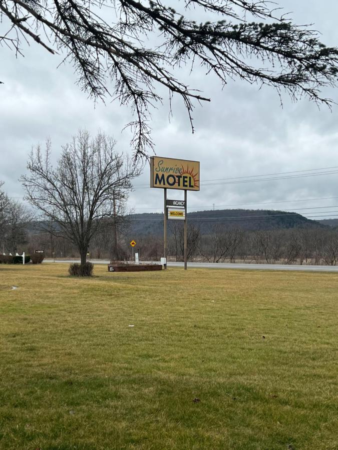 Sunrise Motel Owego Eksteriør bilde